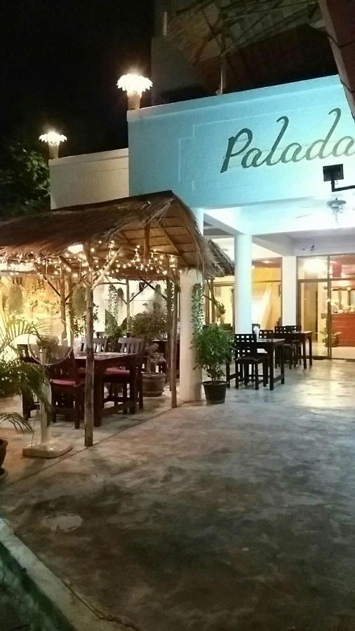 Palada Guest House HHQ Exterior foto
